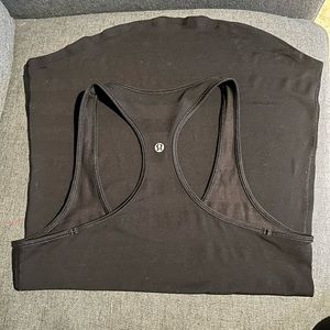 Lululemon top